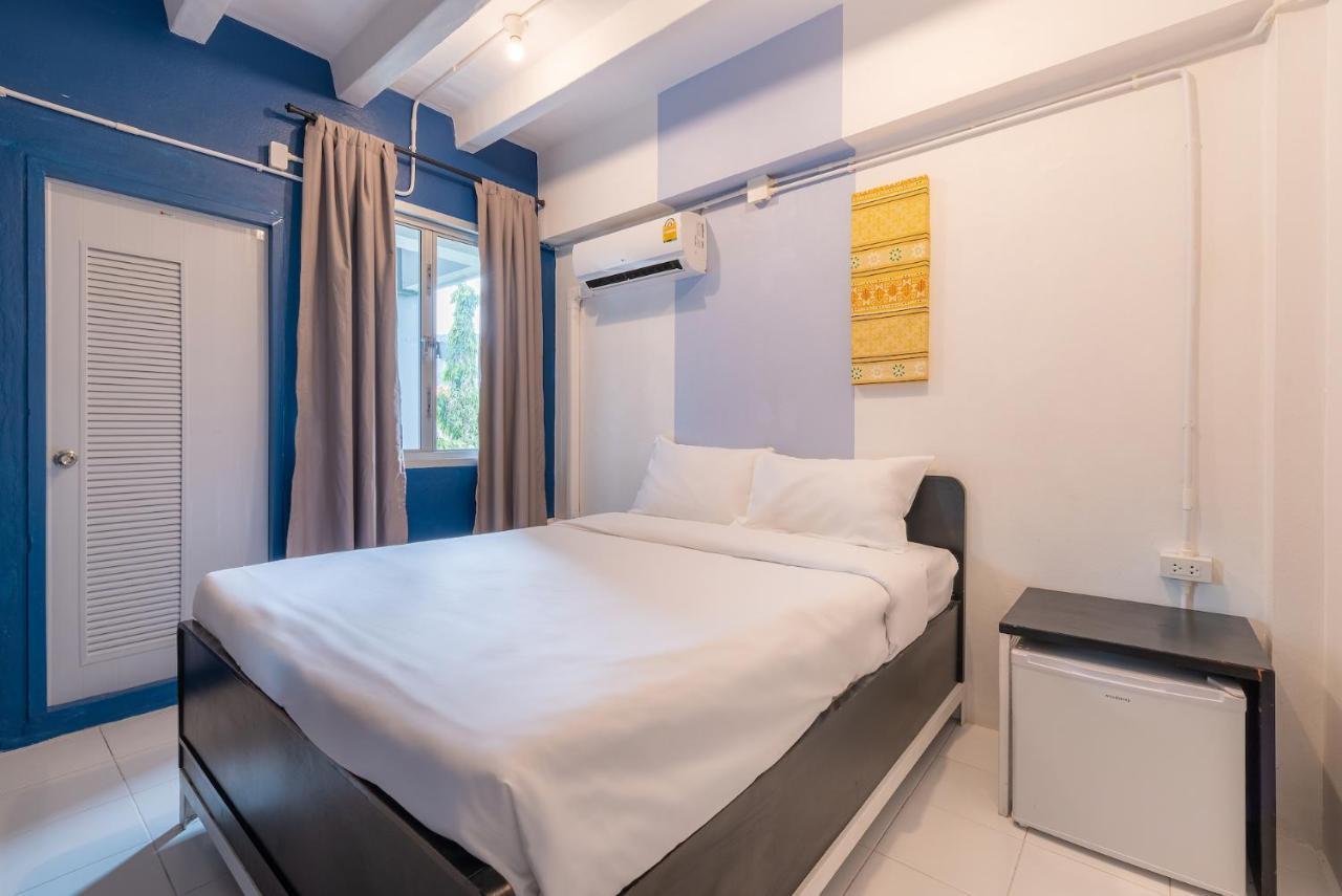 Bedgasm Hotel X Cafe Nimman Чіангмай Екстер'єр фото