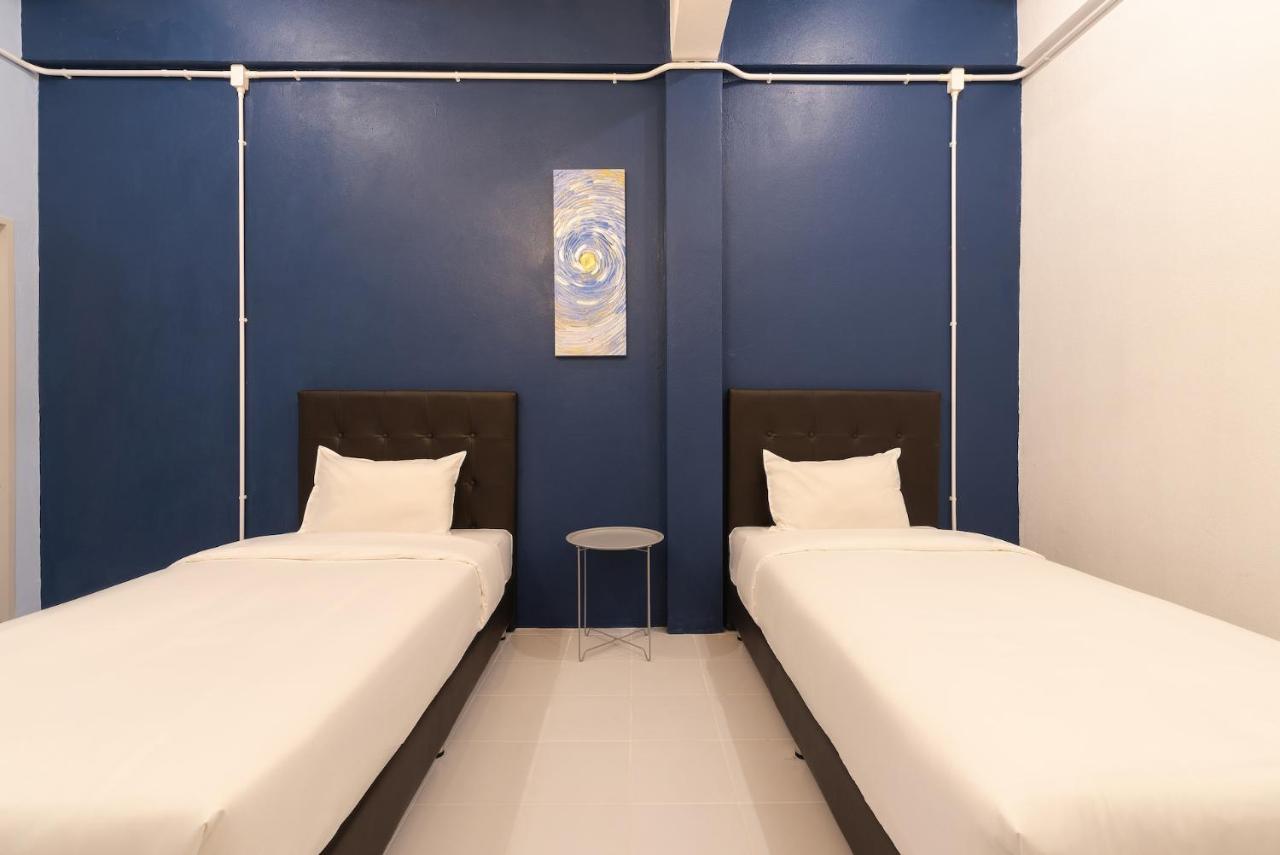 Bedgasm Hotel X Cafe Nimman Чіангмай Екстер'єр фото