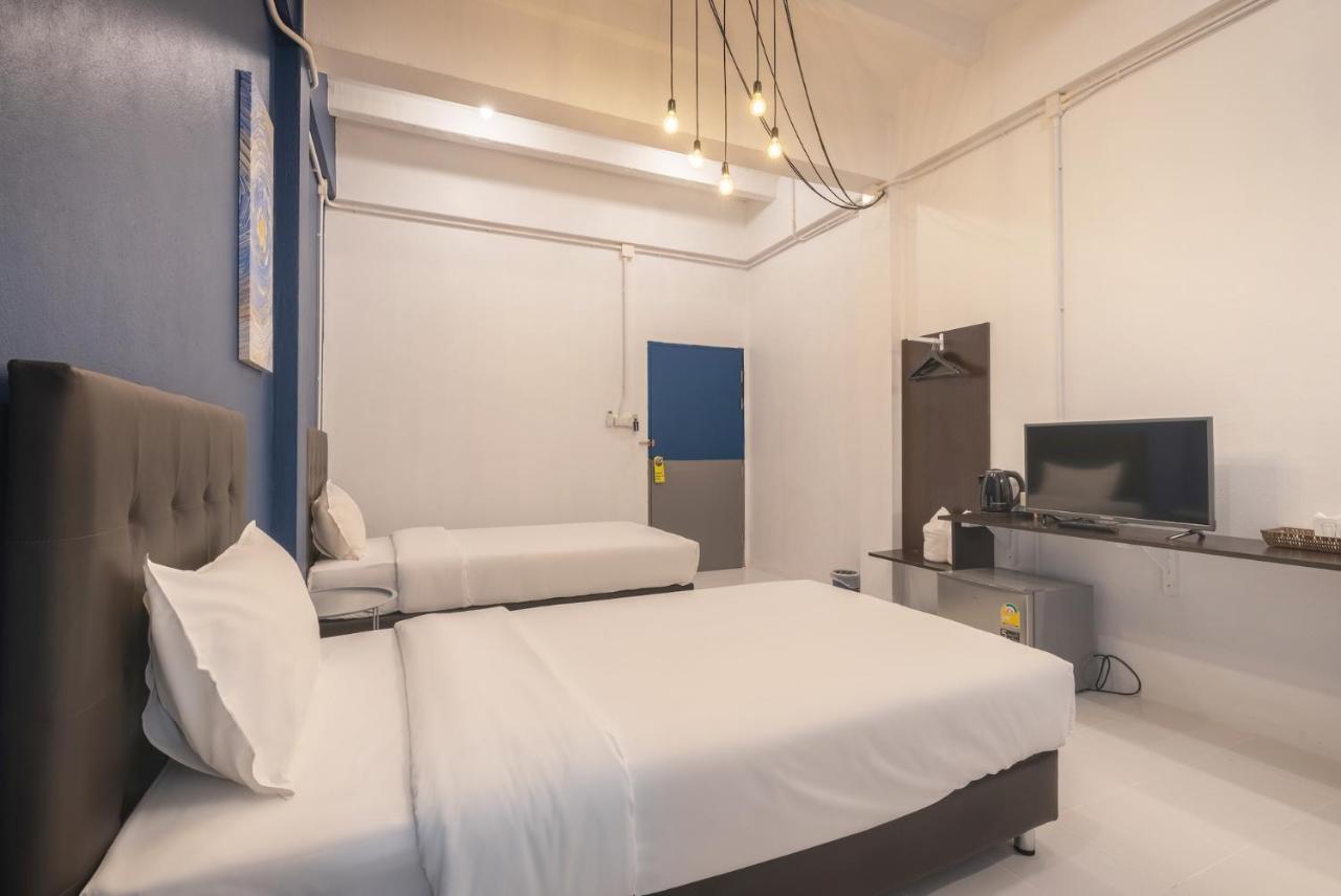 Bedgasm Hotel X Cafe Nimman Чіангмай Екстер'єр фото