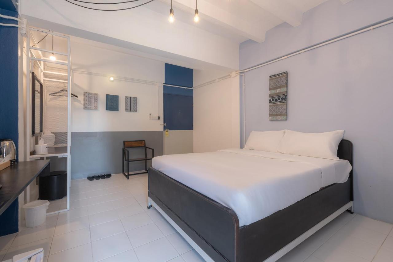 Bedgasm Hotel X Cafe Nimman Чіангмай Екстер'єр фото