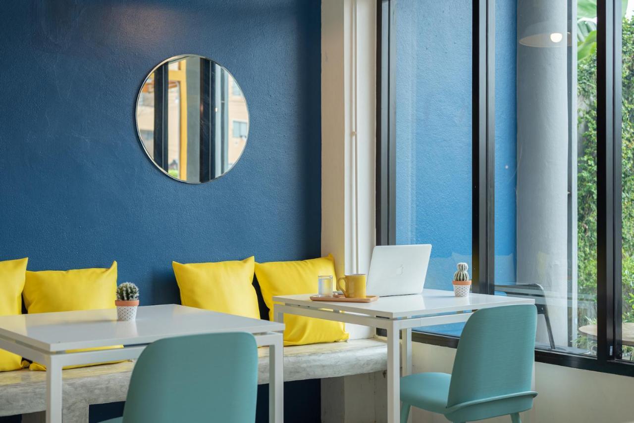 Bedgasm Hotel X Cafe Nimman Чіангмай Екстер'єр фото