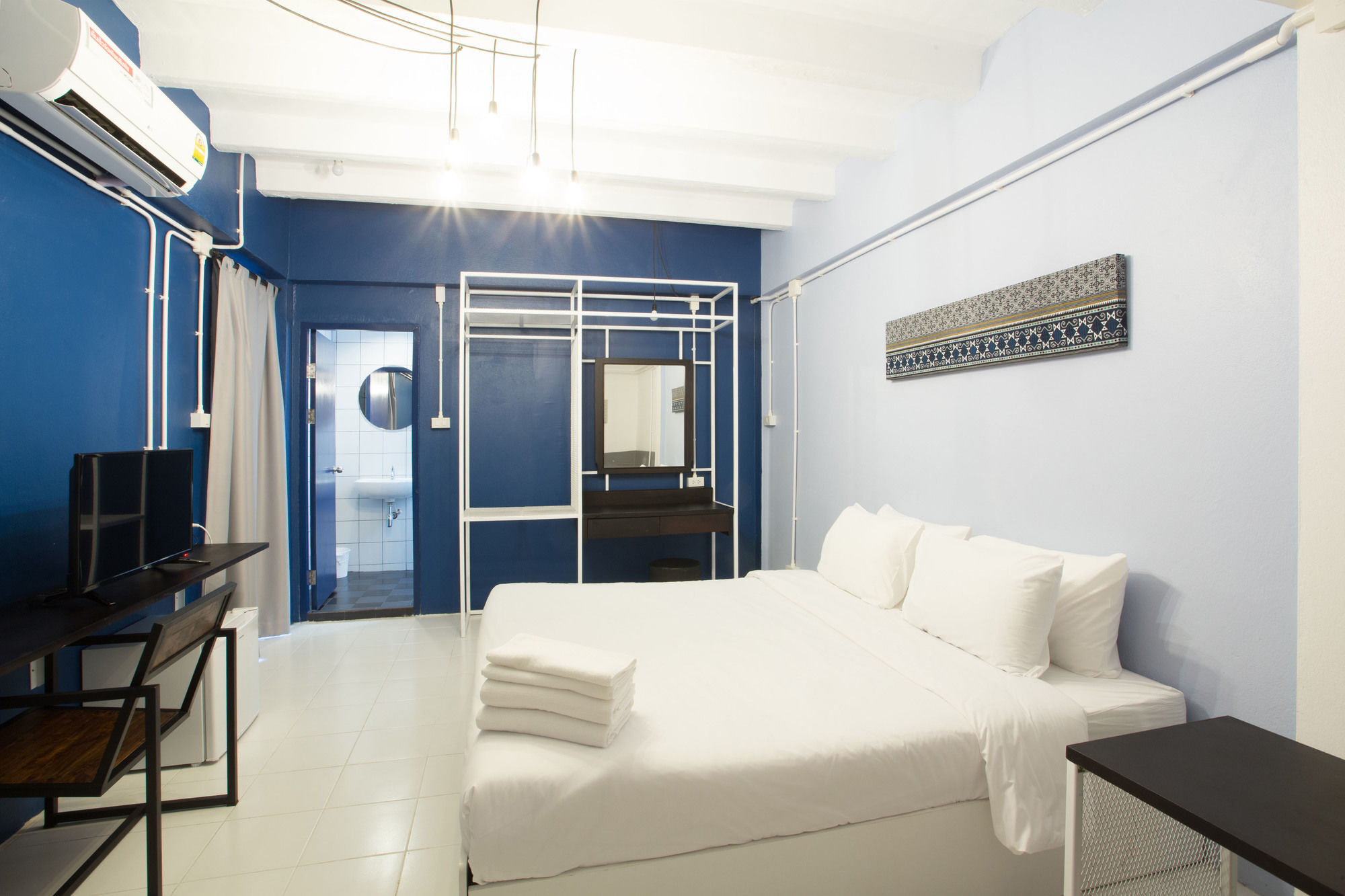 Bedgasm Hotel X Cafe Nimman Чіангмай Екстер'єр фото